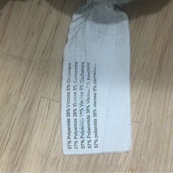 Lemon Cashmere Blend Ruffled Leg Joggers sz small - Picture 10 of 10